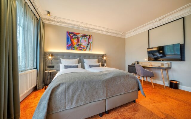 Villa Boutique 115 by INA