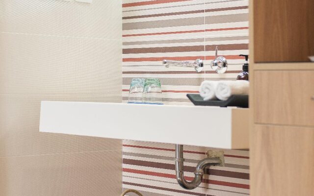 Finity Hotel