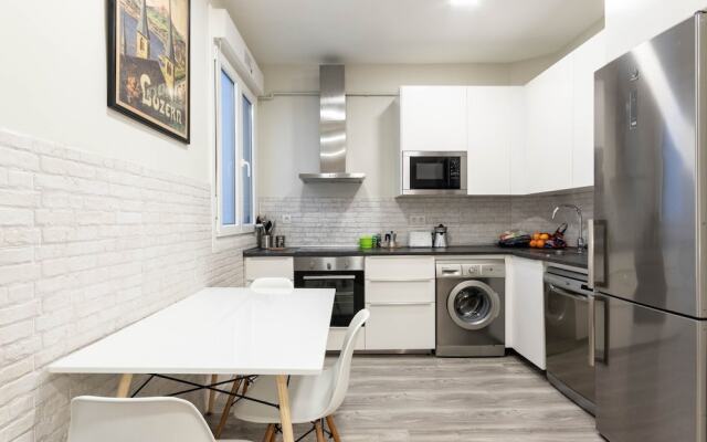 Apartamento en Termibus San Mames I by Aston Rentals