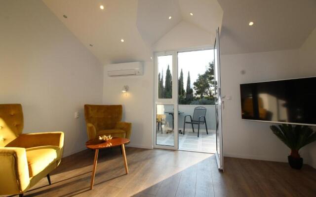 makarska centre1free parking