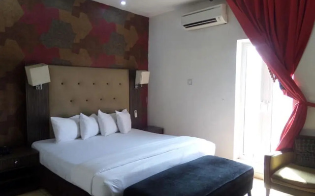 Zasarii Hotels