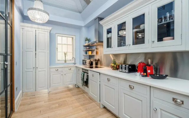 Covent Garden Penthouse for 8