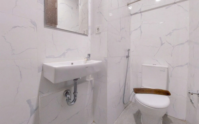 Comfy and Strategic Studio at Pacific Garden Alam Sutera Apartment