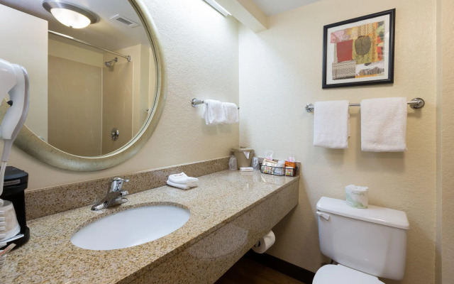 Red Roof Inn Houston - Westchase