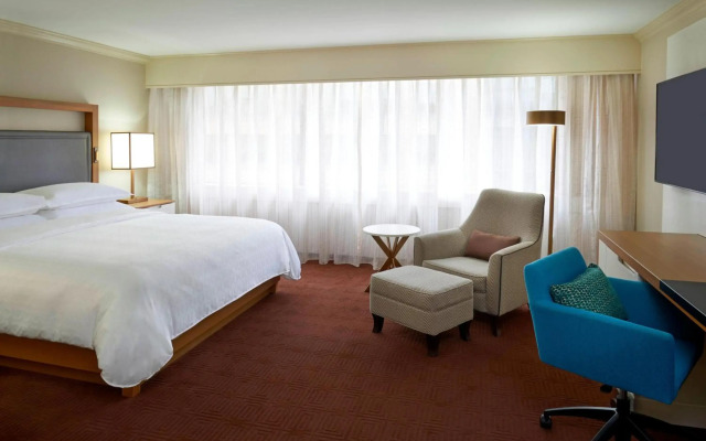 Sheraton Ottawa Hotel