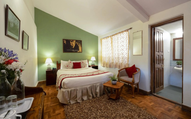 Sherlock Homes  A Heritage Theme Hotel