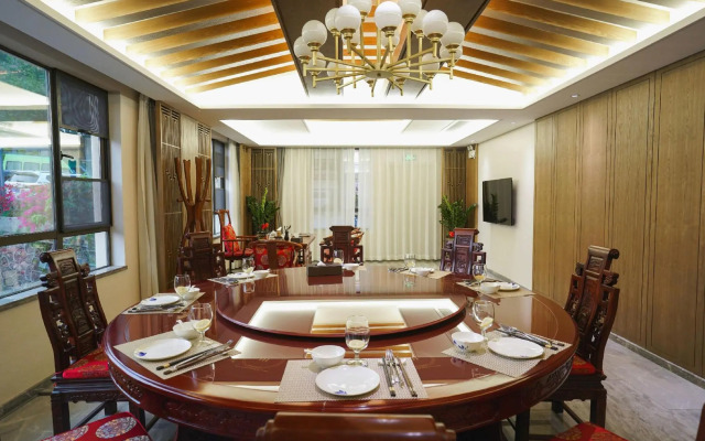 Jinyuan Hot Spring Hotel