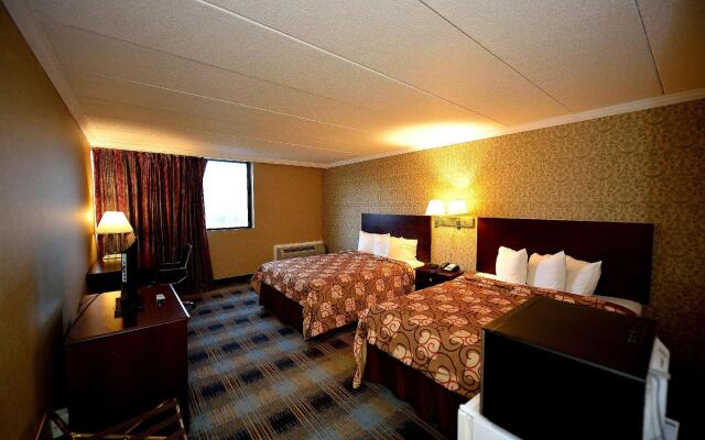 Riverview Inn & Suites