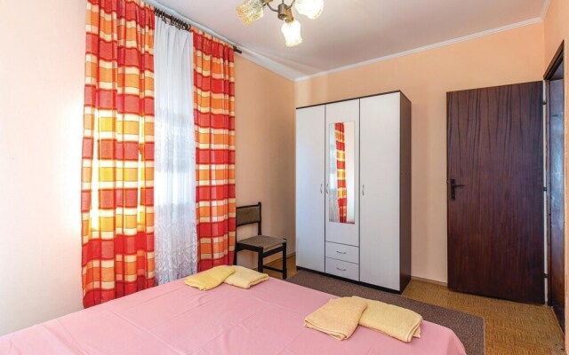 Beautiful Apartment in Novi Vinodolski With 2 Bedrooms and Wifi