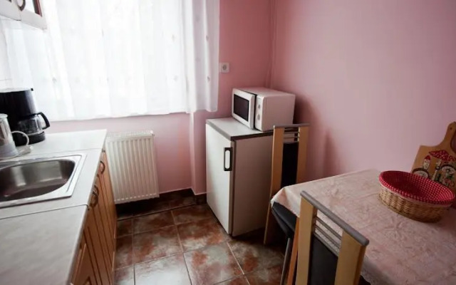 Napsugár Apartmanház