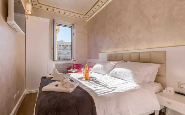 Piazza Venezia Luxury Suite
