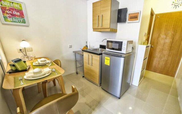 Lot 8 Serviced Apartments