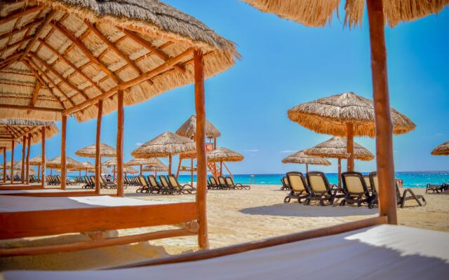 Emporio Cancun Optional All Inclusive