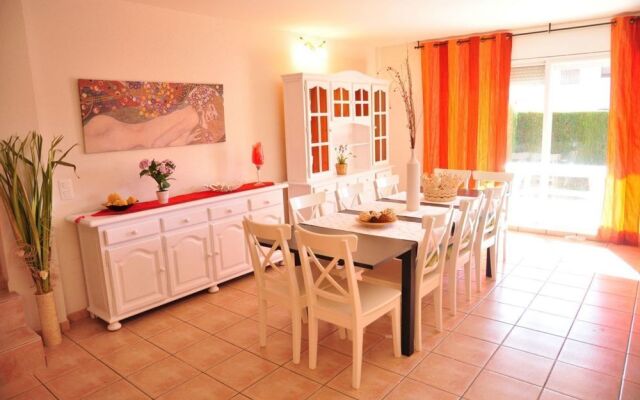 Casa vista al jardin para 12 personas en Cambrils(67729)