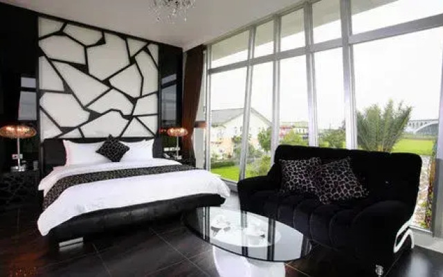 T2 B&B