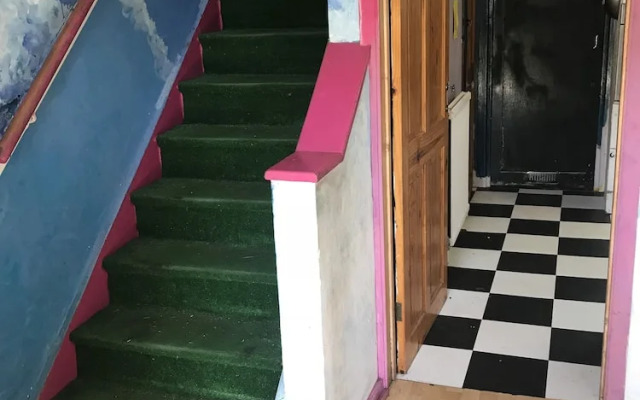 Polka Dot Room