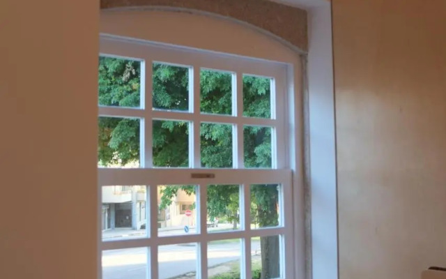 Porto Serralves Designing Apartment
