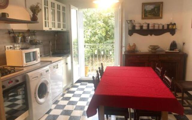 Aniane Maison Renovee avec Jardin et Boulodrome