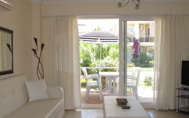 Villa AQ37 by JoyLettings