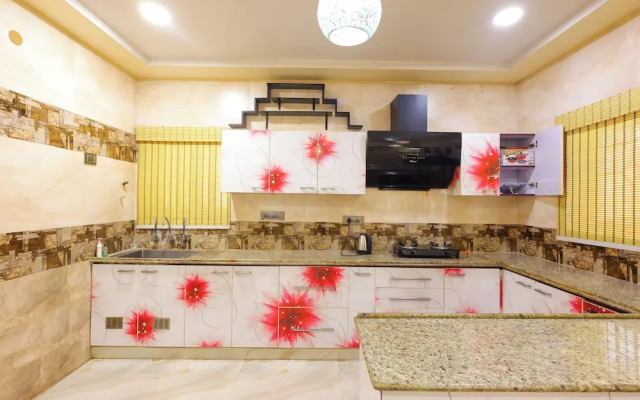 SBHS Homestay - Neeladri