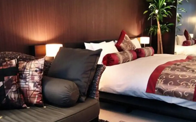 Kizashi The Suite