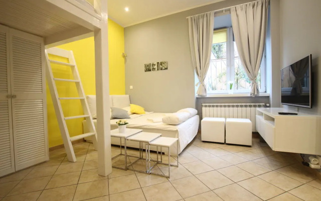 Rainbow Apartments 3