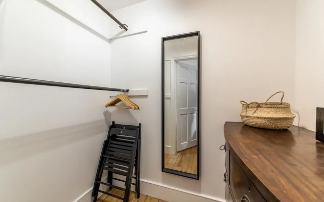 Secret KENSINGTON Garden Mews