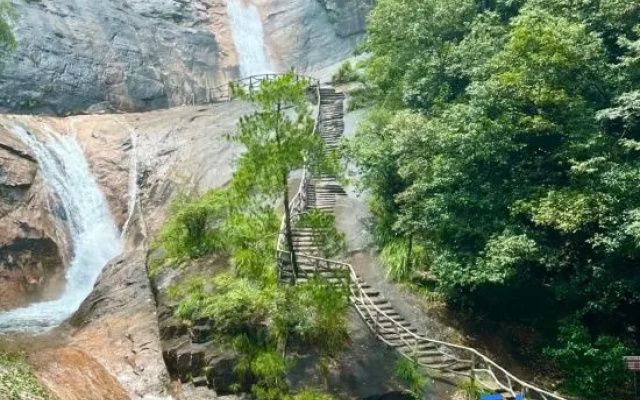 Yunjin Mountain Villa · Cloud Sky Retreat – Outside – Huangshan