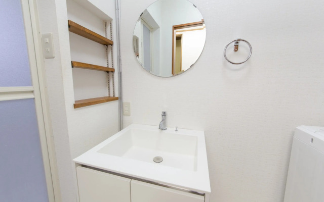 Fushimiinari Shanti Japaning