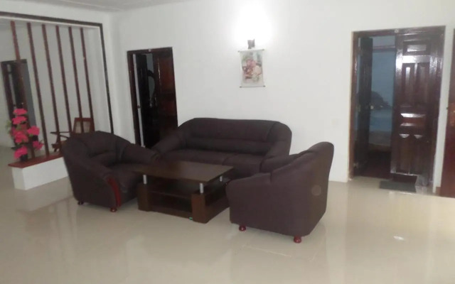 Grand Villa