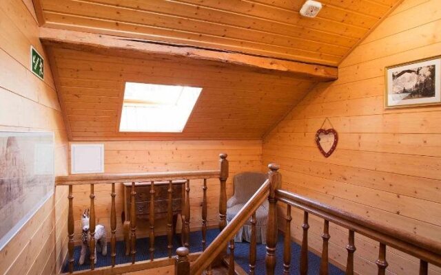 Chalet Cergnat Bed and Breakfast