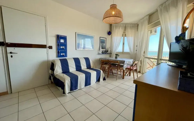 Beachside Apartment for 4 in Caorle