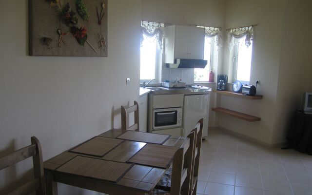 New Kydonia Suites & Studios