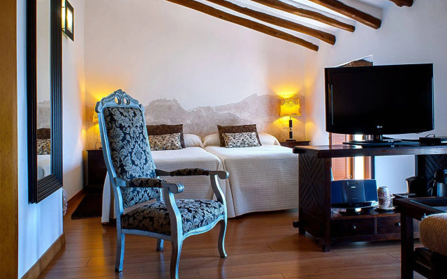 Cases Noves - Adults Only