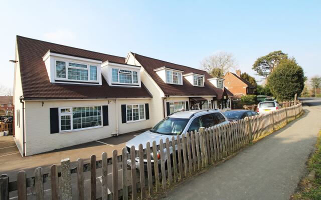Flexistay Ambers Gatwick Aparthotel