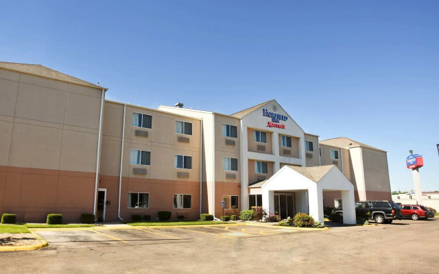 AmericInn by Wyndham Topeka