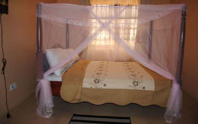 Prime Rose Hotel