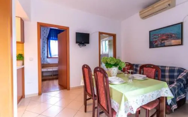 Apartments Leder