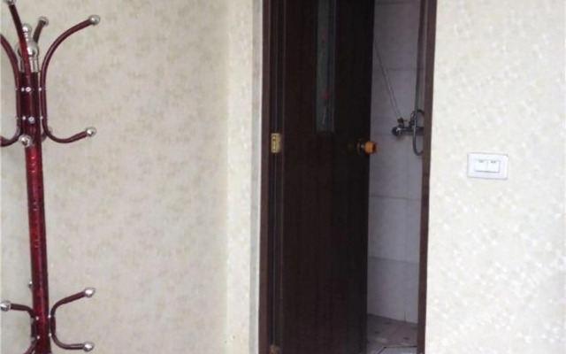 Taihui Business Hostel