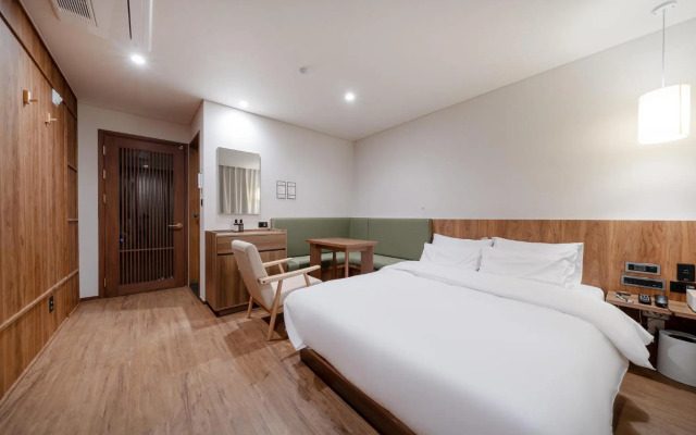 Dongtan Bell Hotel