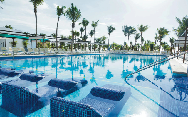 Hotel Riu Playacar - All Inclusive