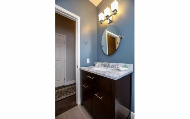 Printers Alley by YouRent