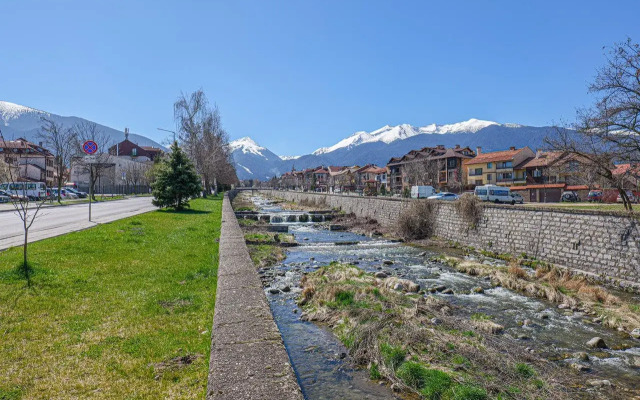 Riverside Boutique Hotel