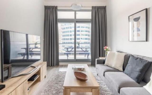 Marina Residence Tower B