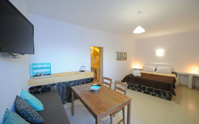 Manias Fira Residences
