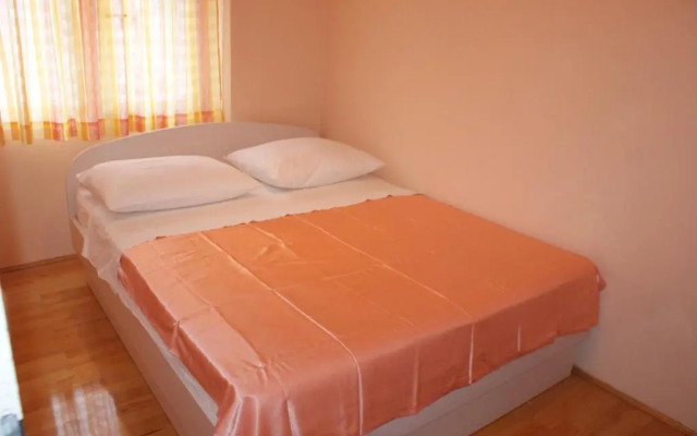 Apartment Central City