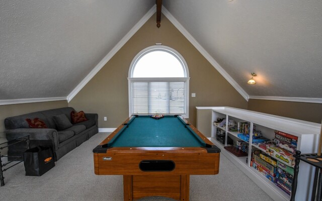 This Is Us 6 Bedroom House