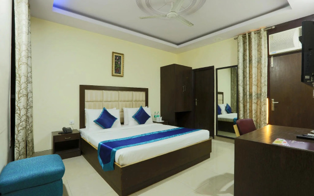 OYO 14919 Hotel Airport Vatika