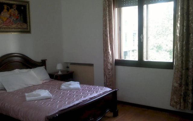 Venice Bangla Guest House