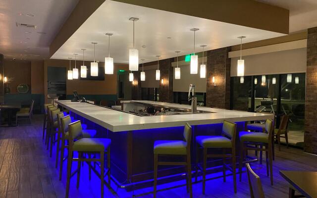 Holiday Inn Diamond Bar - Pomona by IHG